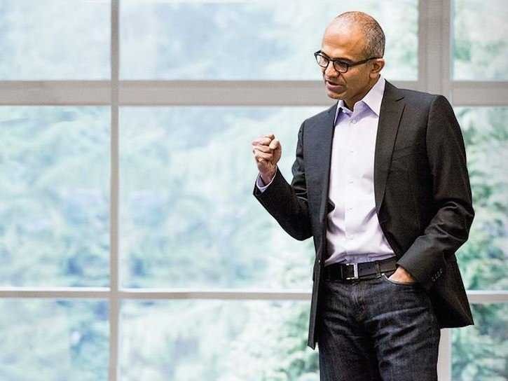 Microsoft is starting to make some serious progress against Apple's iPad